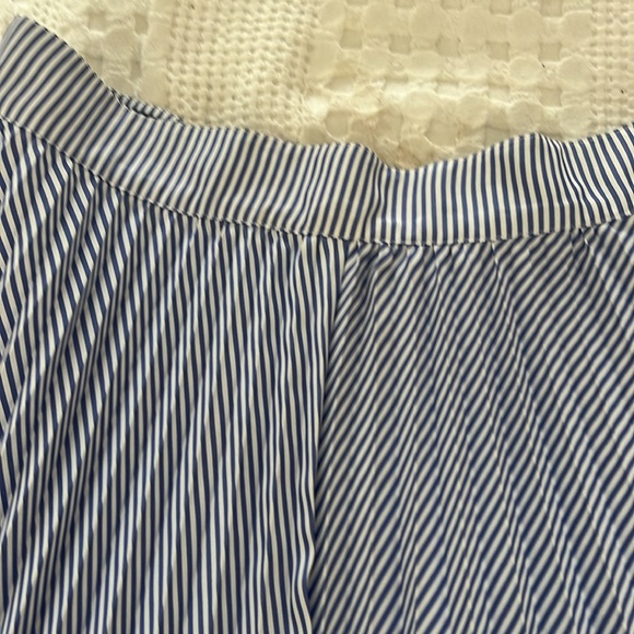 Scotch & Soda skirt- new(wear it once) high rise midi skirt - Picture 5 of 8